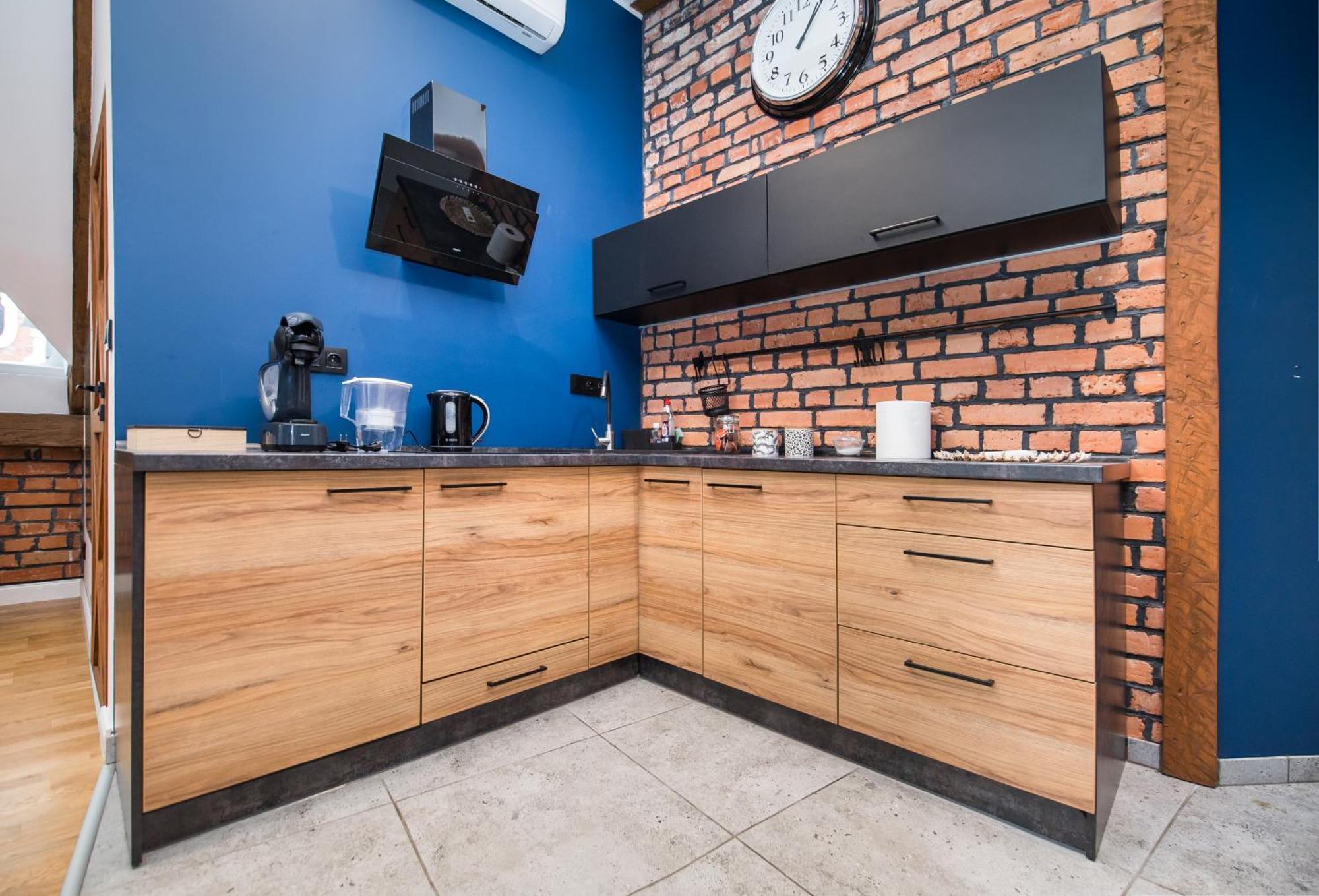 Przytulny Apartament Z Wieza Гливице Экстерьер фото