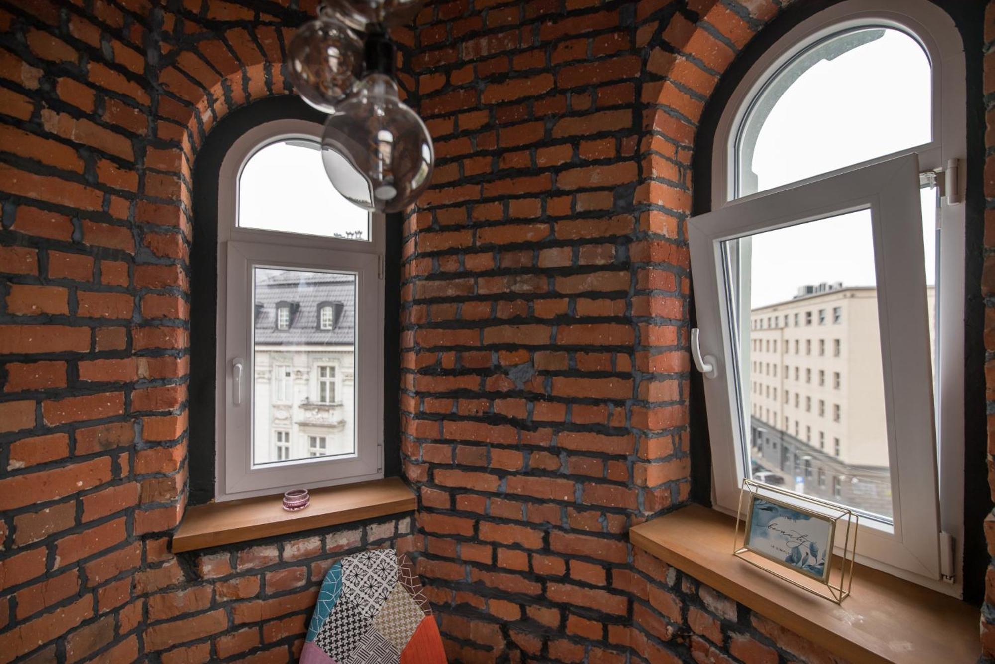 Przytulny Apartament Z Wieza Гливице Экстерьер фото