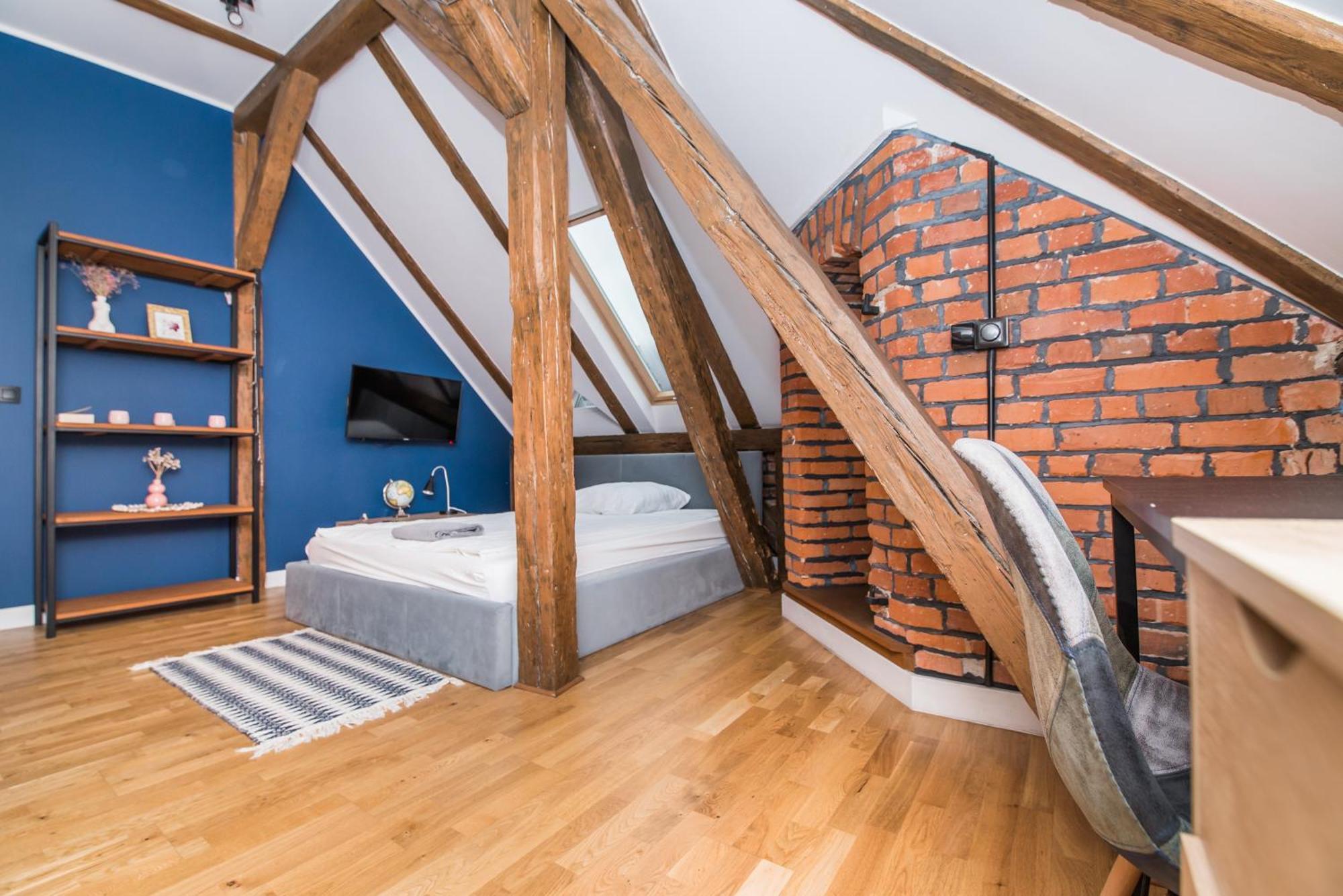 Przytulny Apartament Z Wieza Гливице Экстерьер фото